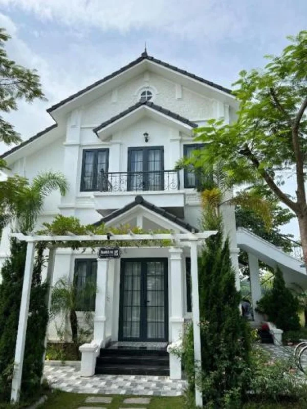 Ảnh chi tiết phòng vuon-vua-resort-villas-biet-thu-3-phong-ngu-vivatrip-03.webp