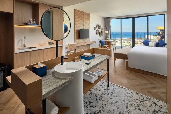 Ảnh chi tiết phòng wyndham-hoi-an-royal-beachfront-resort-villas-viva-trip-04-2.webp