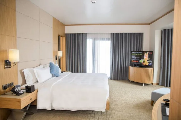 Ảnh chi tiết phòng wyndham-legend-excutive-suite-vivatrip-02.webp