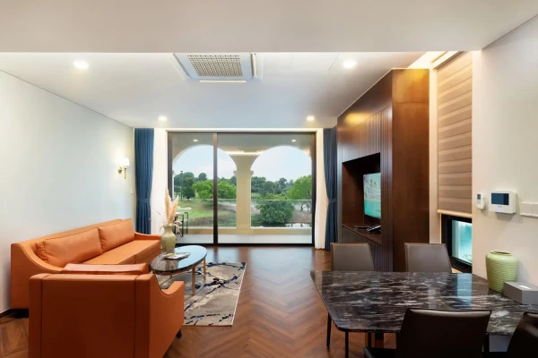 Ảnh chi tiết phòng wyndham-sky-lak-resort-and-villas-biet-thu-3-phong-ngu-co-be-boi-rieng-vivatrip-05.webp