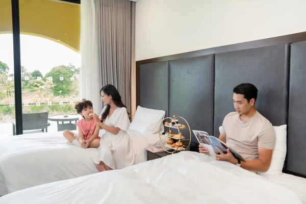 Ảnh chi tiết phòng wyndham-sky-lak-resort-and-villas-twin-studio-vivatrip-03.webp