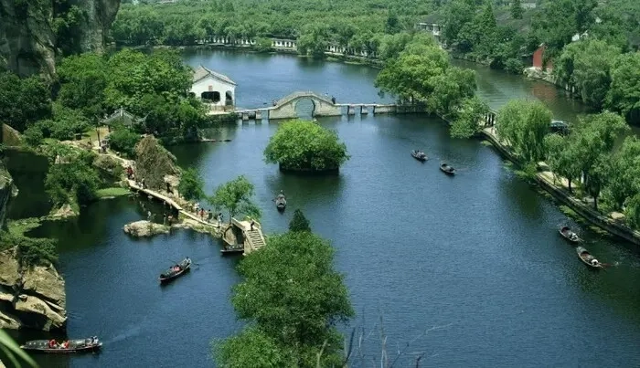 Ảnh Trung Quốc: Vũ Hán - Hoàng Hạc Lâu - Khai Phong Phủ - Thiếu Lâm Tự - Hang đá Long Môn - Tử vi Thành Võ Tắc Thiên - Tây An - Binh Mã Dũng | Chương trình mới